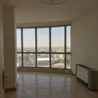 واحداداری-95متری-روبه-نما-غرق-نور-برج-برند-منطقه