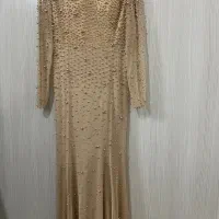 لباس مجلسی|لباس|تهران, دریاچه شهدای خلیج فارس|دیوار