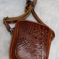 کیف دوشی چرم|کیف، کفش، کمربند|بندرعباس, |دیوار