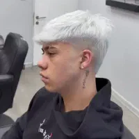 مدل رنگ و کوتاهی رایگان|خدمات آرایشگری و زیبایی|قم, عشقعلی|دیوار