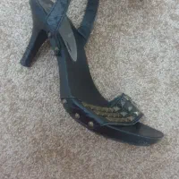 کفش مجلسی|کیف، کفش، کمربند|جلفا, |دیوار