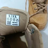 کفش کاترپیلار|کیف، کفش، کمربند|شوشتر, |دیوار