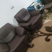 مبل گردان سالم دوعددتک و دونفره عسلی صندلی تک|مبلمان خانگی و میز عسلی|رشت, حمیدیان|دیوار