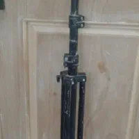 سه پایه دوربین