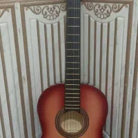 گیتار در حد نو