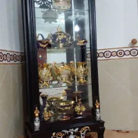 بوفه باوسایل داخلش