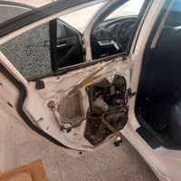 شیشه اتومبیل.نصب در محل|قطعات یدکی و لوازم جانبی|شیراز, فرهنگ شهر|دیوار