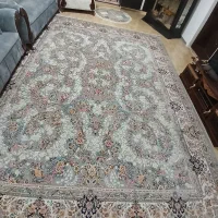 فرش ۱۲متری تمیز سالم