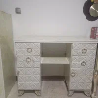 آیینه کنسول  میز ناخن کانتر یا میز منشی