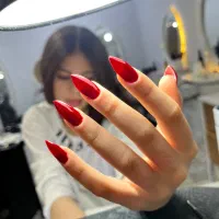 کاشت ناخن با 30%تخفیف این فرصت و از دست نده