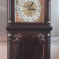 ساعت پایه ایستاده درحدنو کاملا سالم بوده