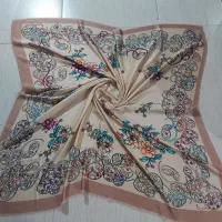 روسری های نو قواره بزرگ و کوچیک|لباس|کرمانشاه, |دیوار