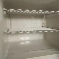 یخچال دو در درحد بسیار تمیز و سالم