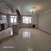 آپارتمان دوخواب تمیز آماده سکونت