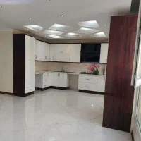 آپارتمان ۱۰۰ متری/جنوبی/فول امکانات /خیابان کوشش