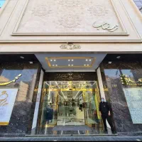 ۱۴ متر تجاری ۳بر ویترین در پاساژ زرناب|فروش مغازه و غرفه|تهران, صادقیه|دیوار