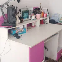 کتاب خونه و میز تحریر