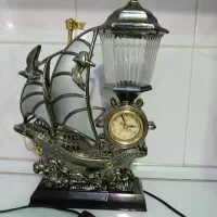 چراغ خواب و ساعت کشتی