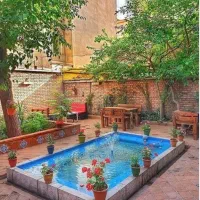 ۱۶۵متر/خ ملک/راه جدا/ قابل تبدیل/مناسب