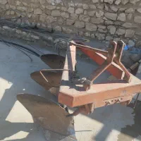 کمباین پاک کنی و گاو آهن در حد نو|ماشینآلات صنعتی|لردگان, |دیوار