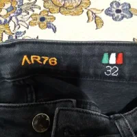 شلوار جین|لباس|قروه, |دیوار