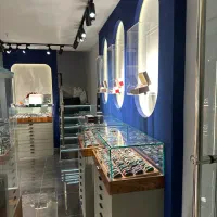 فروشنده برای ساعت فروشی