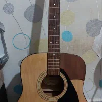 گیتار اکوستیک یاماها f310