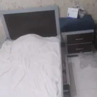 تخت و پا تختی|تخت و سرویس خواب|اصفهان, ارداجی|دیوار