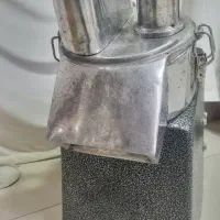 فروش دستگاه اسلایسر و میوه خشک کن کارکرده تمیز|ماشین‌آلات صنعتی|کاشان, رسالت|دیوار