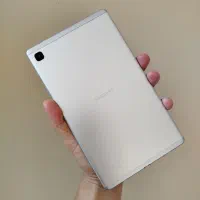 تبلت سامسونگ A7 plus 32 با رم64 تمیز بدون بازشدگی