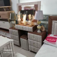 سرویس خواب نیم ست . تخت . پاتختی . میز آرایش صندلی|تخت و سرویس خواب|ارومیه, |دیوار