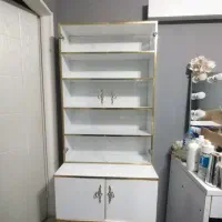 کمد ویترینی آرایشگاه