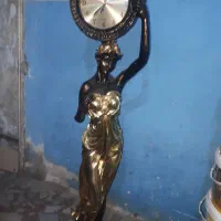 ساعت ایستاده