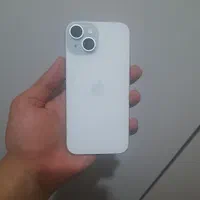 اپل iPhone 15 با حافظهٔ ۱۲۸ گیگابایت