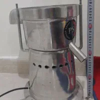 آبمیوه گیر صنعتی مخصوص مصرف خانگی و تجاری