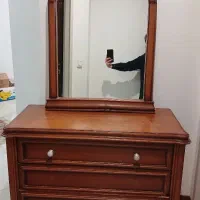 درآور و کمد چوبی