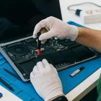 تعمیرات لپ تاپ|خدمات رایانه‌ای و موبایل|تهران, بهارستان|دیوار