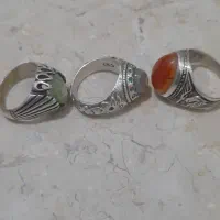 انگشتر عقیق دوپوس باباقوری زبرجد