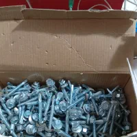 پیچ شیروانی|مصالح و تجهیزات ساختمان|قم, باغ کرباسی|دیوار