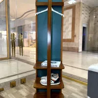 آینه قدی مدل آویز و شلف گردان|آینه|تهران, آبشار تهران (دریاچه)|دیوار