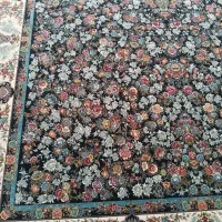 فرش سرمه‌ای رنگ