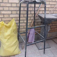 سینک . چهارپایه آهنی . میر مرغ فروشی|آب‌چکان و نظم‌دهنده ظروف|اصفهان, همت‌آباد|دیوار