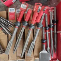 مته و قلم. هیلتی