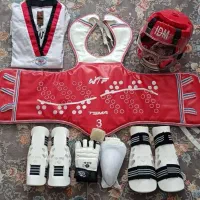 لباس تکواندو در حد نو
