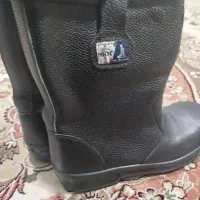 کفش ایمنی ملی حفاری شماره   43