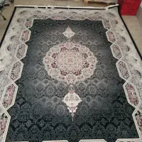 دو عدد فرش 9 متری و دوعدد 1 در 1/5