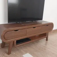 تعدادی وسایل منزل بفروش میرسد