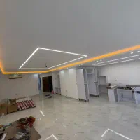 فروش-آپارتمان-سه-خواب-سند-دار-تک-واحدی-قلب-شهر