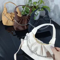 تنوع ۲۵۰مدل کیف