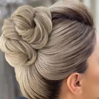 خدمات آرایشگری شنیون